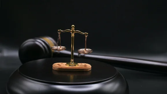 Drept penal — apărare și reprezentare, Brașov